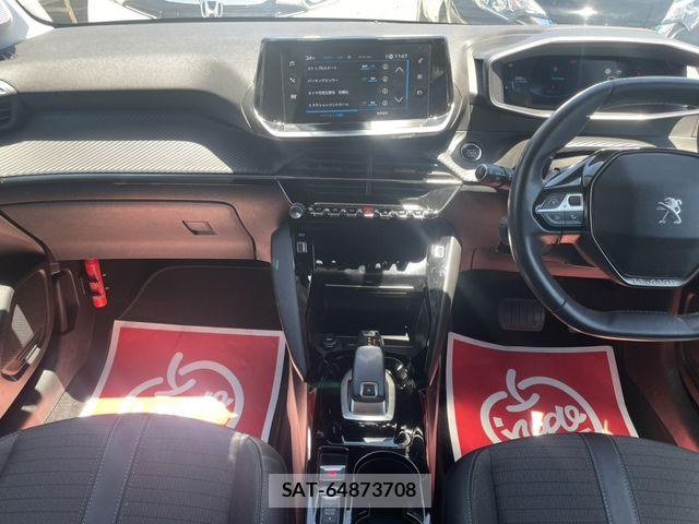 Peugeot 208 2021-01 7216337-13