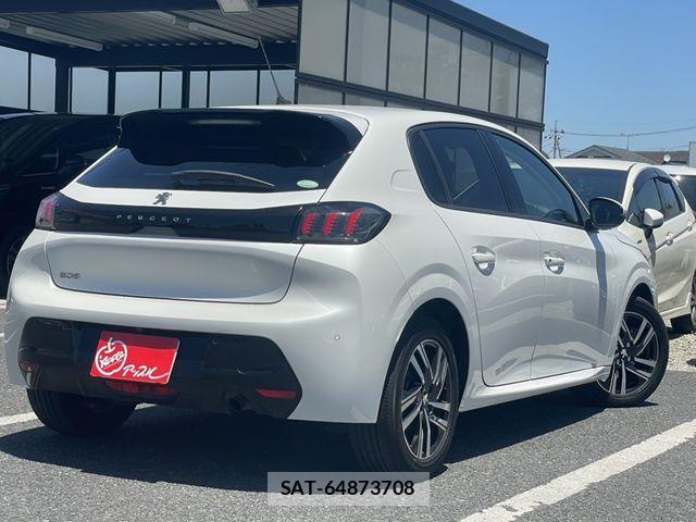 Peugeot 208 2021-01 7216337-4