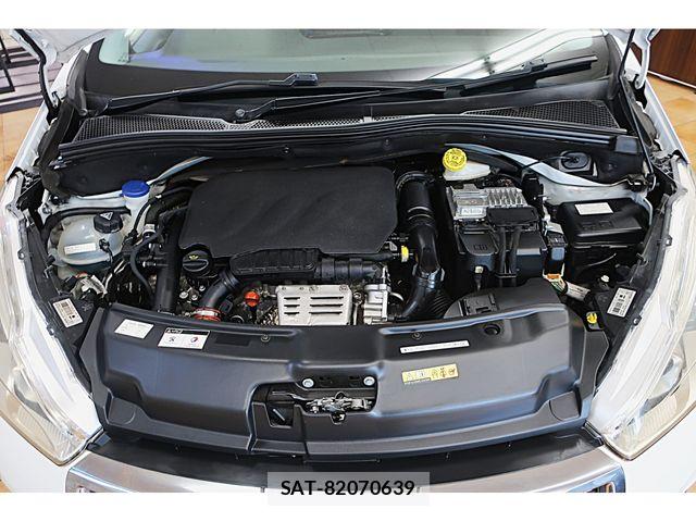 Peugeot 208 2017-02 7223449-12
