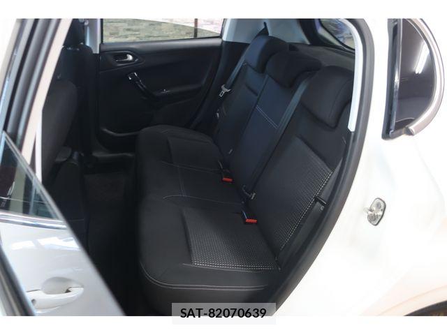 Peugeot 208 2017-02 7223449-28