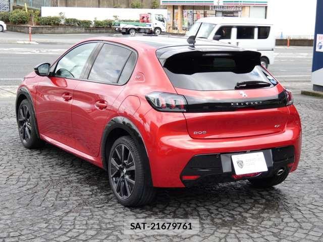 Peugeot 208 2022-02 7223448-1