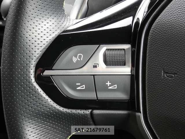 Peugeot 208 2022-02 7223448-5