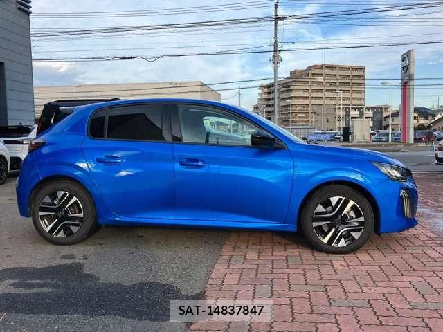 Peugeot 208 2025-03 7223453-3
