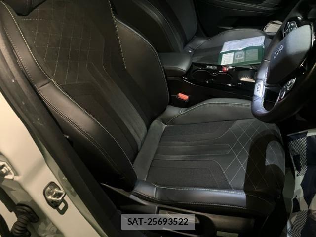 Peugeot 208 2022-08 7223454-16