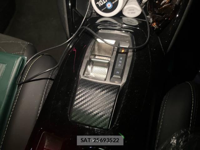 Peugeot 208 2022-08 7223454-24