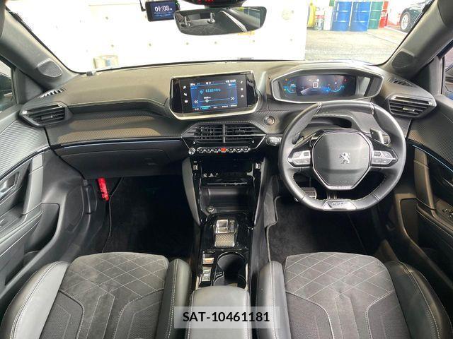 Peugeot 208 2022-06 7223452-1