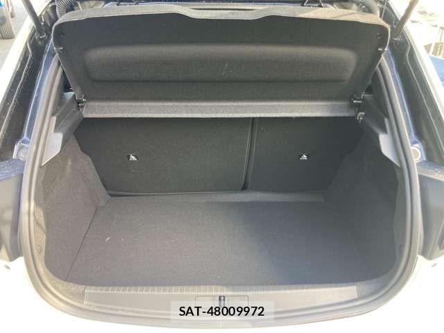 Peugeot 208 2024-11 7223450-4