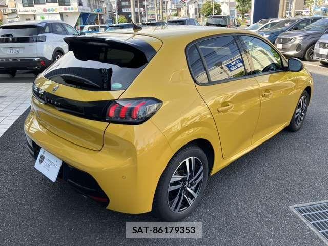 Peugeot 208 2020-09 7251893-7