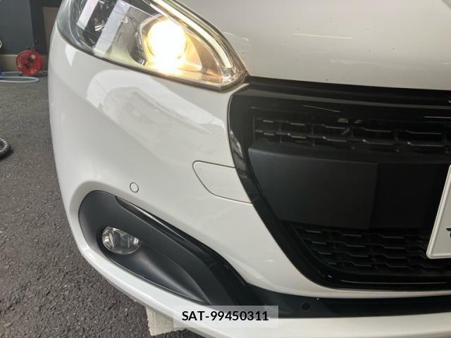 Peugeot 208 2019-06 7251896-26
