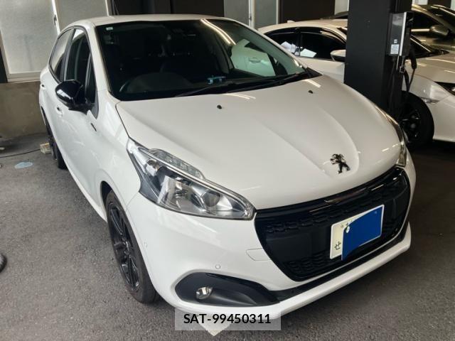 Peugeot 208 2019-06 7251896-2