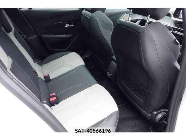 Peugeot 208 2021-07 7251891-9