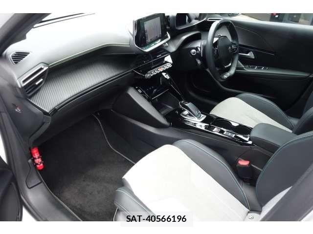 Peugeot 208 2021-07 7251891-14
