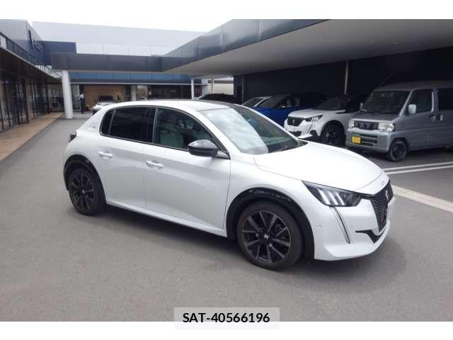 Peugeot 208 2021-07 7251891-1