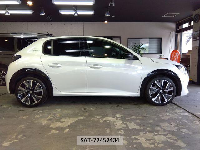 Peugeot 208 2020-10 7250661-3