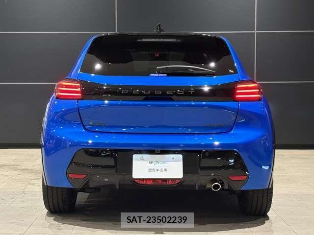 Peugeot 208 2025-11 7272680-8