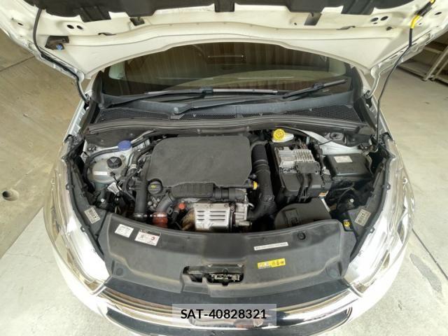 Peugeot 208 2017-04 7329283-17