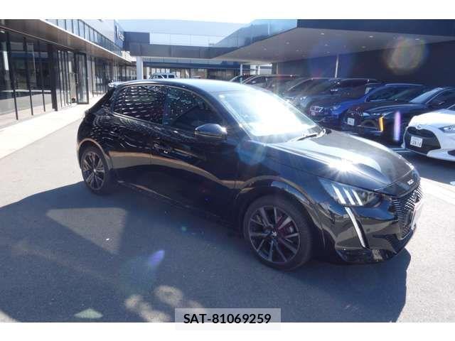 Peugeot 208 2021-12 7329280-1