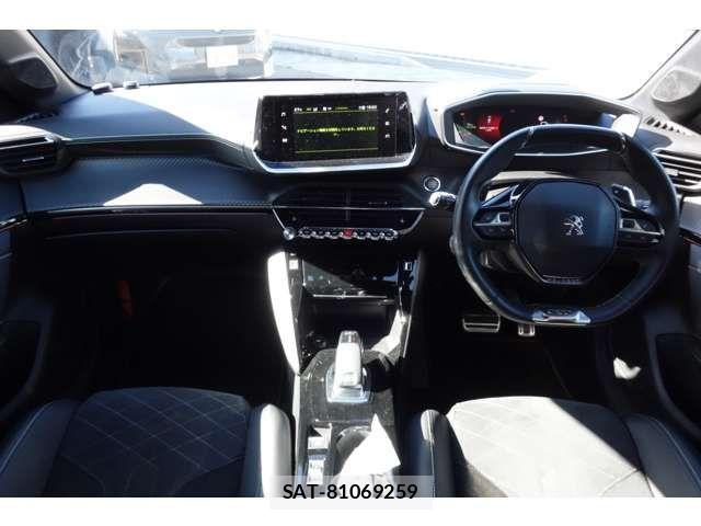 Peugeot 208 2021-12 7329280-4