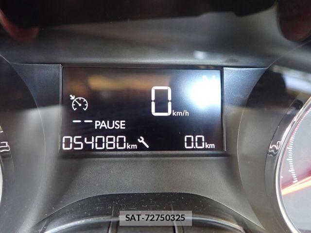 Peugeot 208 2015-08 7329286-9