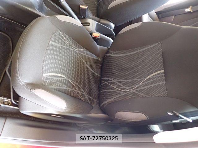 Peugeot 208 2015-08 7329286-20