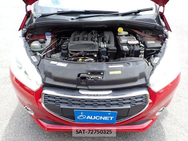 Peugeot 208 2015-08 7329286-23