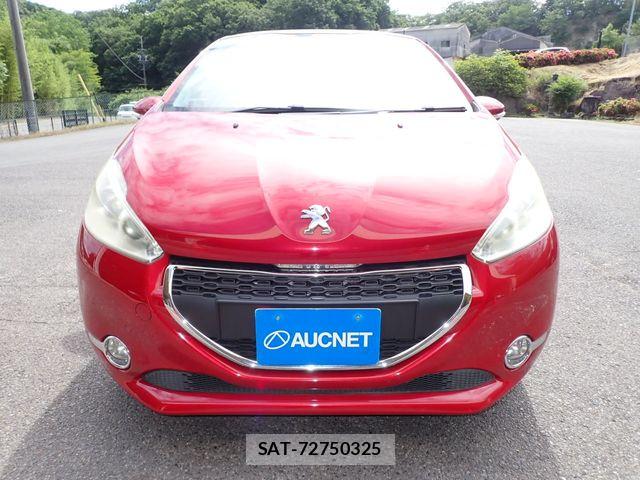 Peugeot 208 2015-08 7329286-4