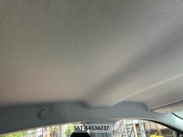 Peugeot 208 2015-03 7329285-18