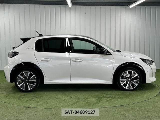 Peugeot 208 2020-10 7359276-14