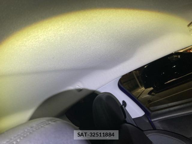 Peugeot 208 2013-11 7359278-11