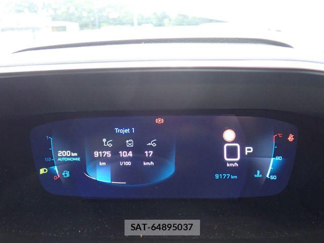 Peugeot 208 2023-06 7359277-11