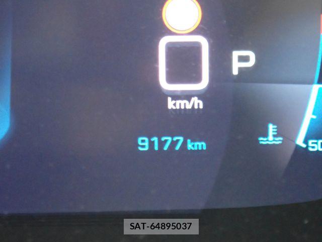 Peugeot 208 2023-06 7359277-12