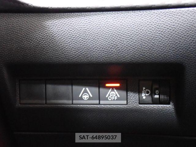 Peugeot 208 2023-06 7359277-22
