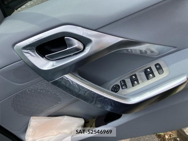 Peugeot 208 2013-09 7456727-13