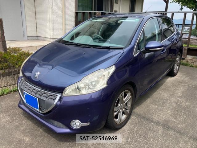 Peugeot 208 2013-09 7456727-1