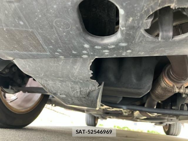 Peugeot 208 2013-09 7456727-28