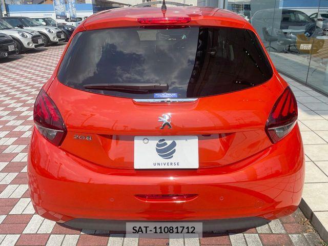 Peugeot 208 2019-02 7502203-14