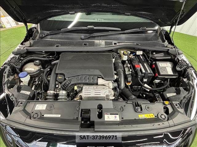 Peugeot 208 2022-01 7502197-11