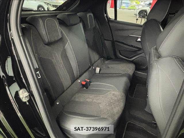 Peugeot 208 2022-01 7502197-7