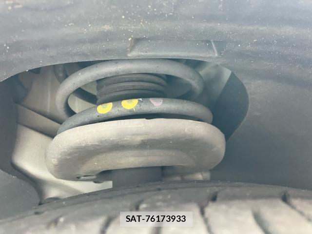 Peugeot 208 2013-10 7502202-9