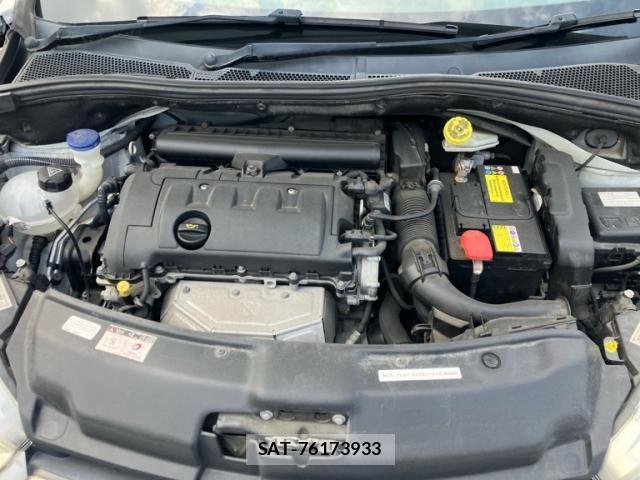 Peugeot 208 2013-10 7502202-5
