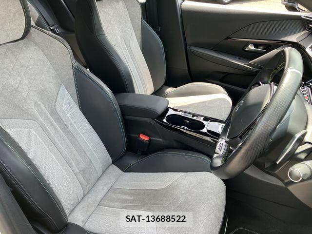 Peugeot 208 2021-04 7502199-10