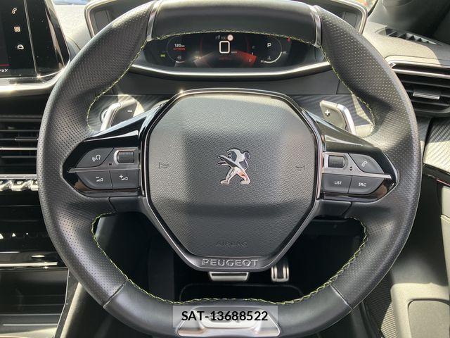 Peugeot 208 2021-04 7502199-16