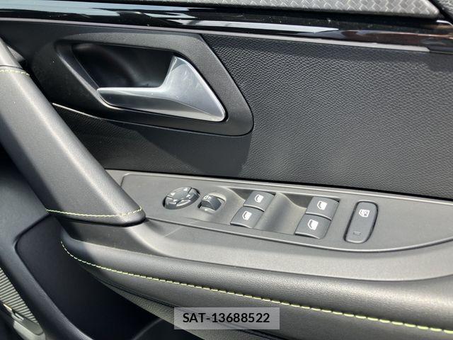 Peugeot 208 2021-04 7502199-23