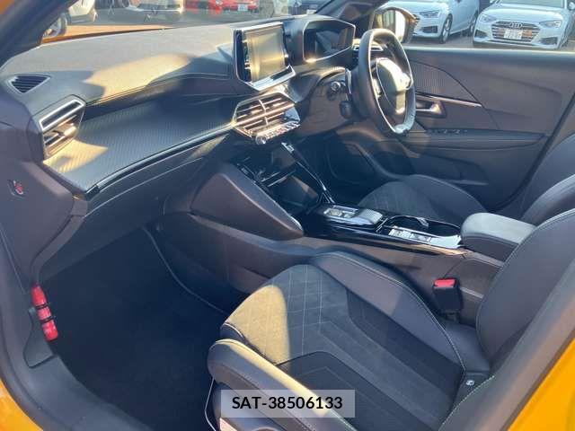 Peugeot 208 2023-10 7502200-14