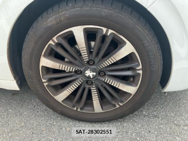 Peugeot 208 2019-07 7619155-1