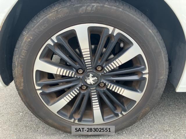 Peugeot 208 2019-07 7619155-2