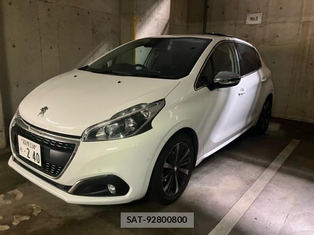 Peugeot 208 2019-08 7619156-2