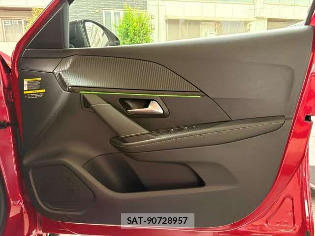Peugeot 208 2020-10 7619154-14