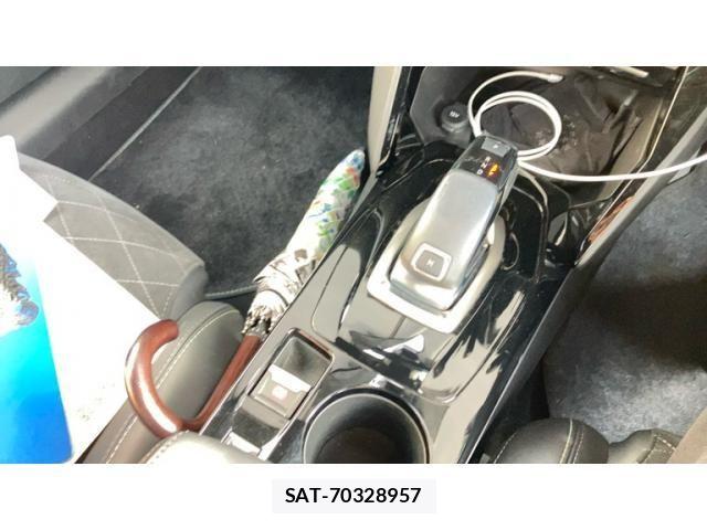 Peugeot 208 2021-11 7619151-17