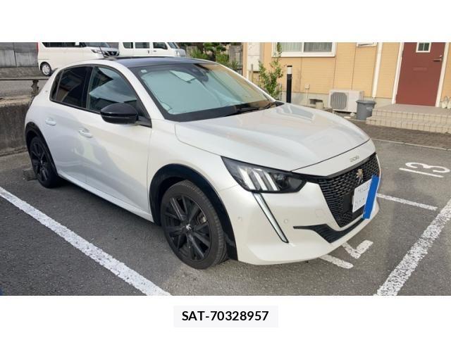 Peugeot 208 2021-11 7619151-1
